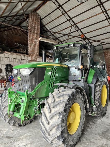 John Deere 6195M 6.8L