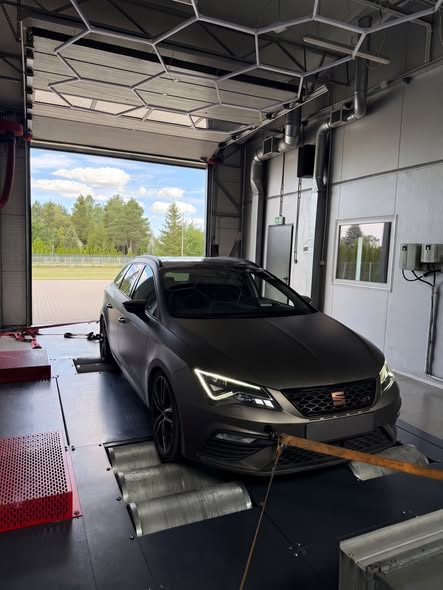 Seat Leon Cupra 2.0TSI 300KM Stage1  silnika i skrzyni biegów +51KM / 68NM